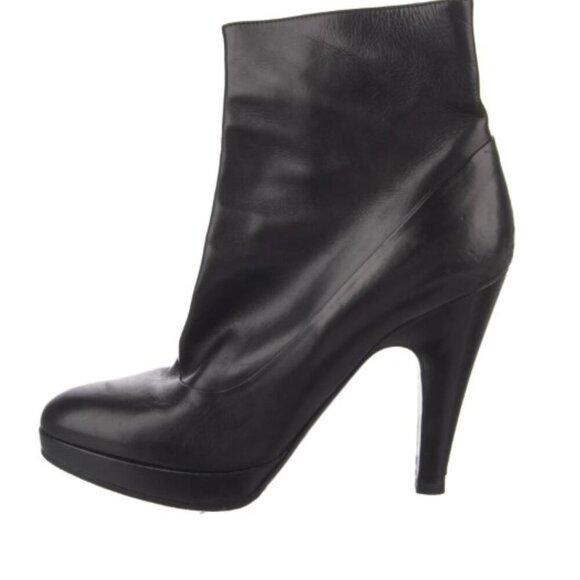 Prada black leather boots size 10.5, IT40.5 - Picture 1 of 5
